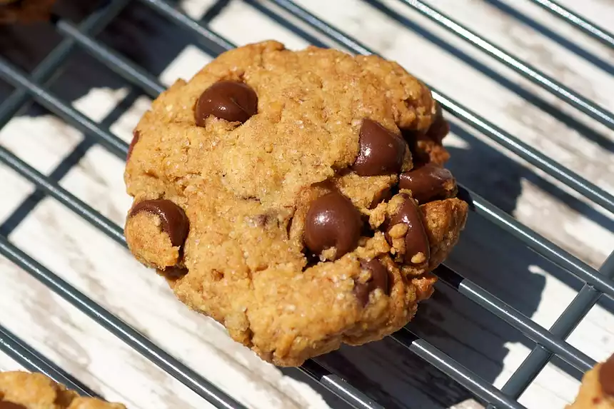 Chocolate Chip Peanut Butter Cookies