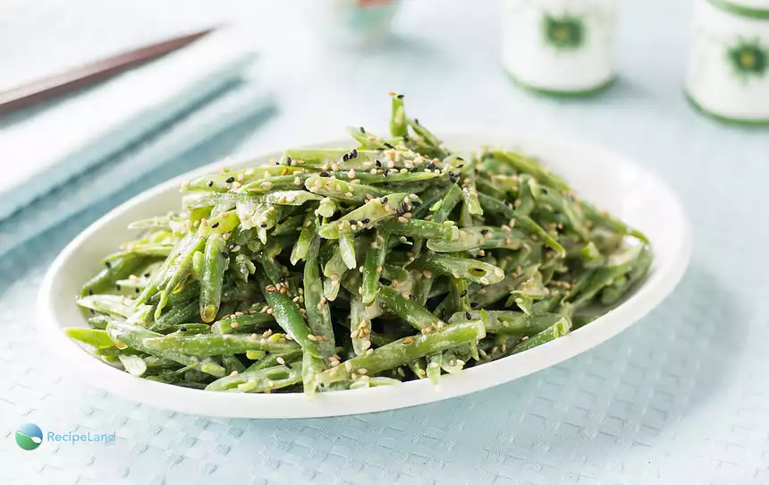Green Beans with Sesame Dressing
