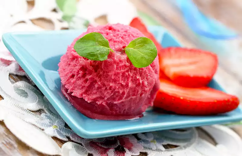 Fresh Strawberry Sherbet