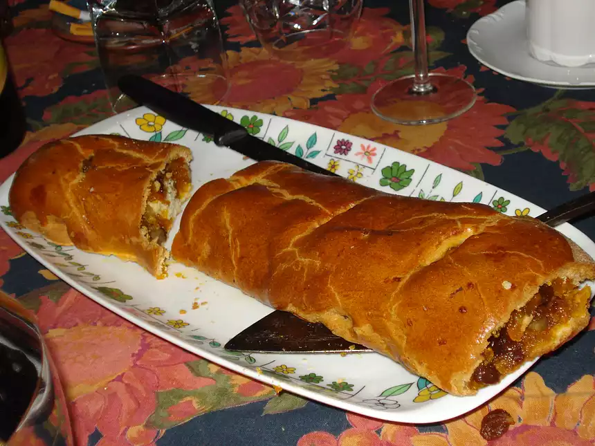 Moist Walnut and Raisin Strudel